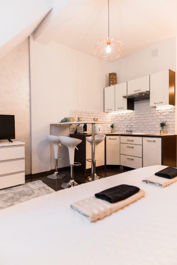 Goldeneye Apartment Center Breslau Exterior foto